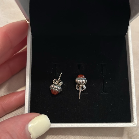 Pandora Earrings - Picture 3 of 4